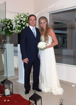El intendente Camau Espínola contrajo matrimonio