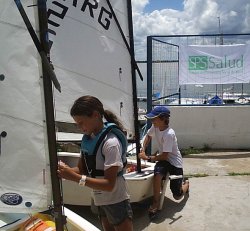 El lunes arranca la escuelita de Optimist de Regatas