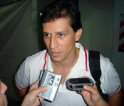 Alejandro Coronel será presentado como nuevo técnico de Regatas