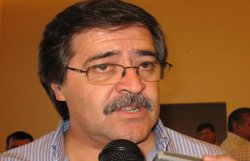 Vaz Torres sería invitado al Senado por la coparticipación municipal