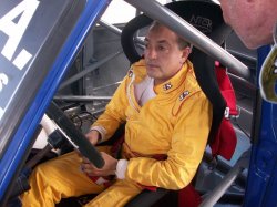 Luis Escobar encara su octava temporada en el automovilismo deportivo