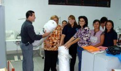 El Rotary donó telas al taller de Confeccionista Industrial