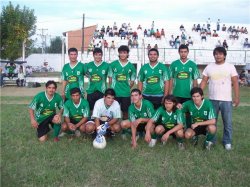 Ferro se recuperó a media tras el empate con las Viviendas