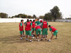 Don Bosco y La Academia juegan en Santa Rosa