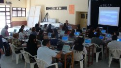 Jornada de capacitación de profesores en el uso de las Netbook