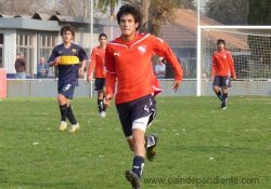 Cañete volvió a brillar con la celeste y blanca