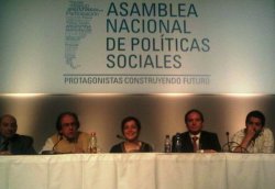 Camau Espínola en la Asamblea Nacional de Políticas Sociales