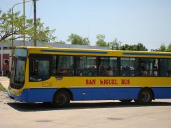 Atacan a un colectivo de la Empresa San Miguel Bus