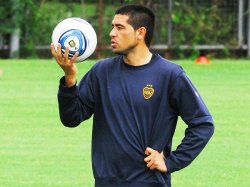 Riquelme denunció que hay “periodistas comprados” para criticarlo en Boca