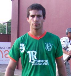 Damián Fernández se sumó a 12 de Octubre de Paraguay
