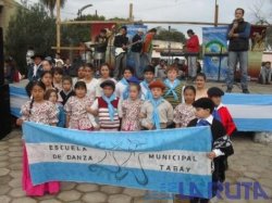 Multitudinaria concurrencia de público en el Festival Cultural