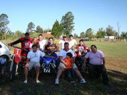 Franco Sotelo y el team JR anticiparon la fiesta del MX en Tabaý