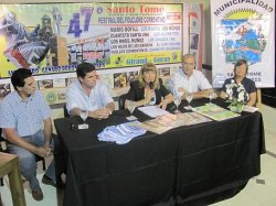 Santo Tomé recupera su patrimonio cultural con la fuerza popular de su canto y su folclore