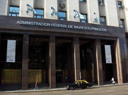 AFIP controlará las facturas de luz, gas, agua y telefonía