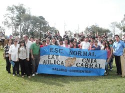 Alumnos de Colonia Cabral participaron del homenaje al Padre de la Patria en Yapeyú