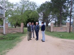 El Municipio y Aguas de Corrientes instalarán 400 metros de cloacas