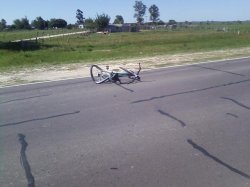 Ciclista menor de edad en grave estado tras accidente sobre ruta 13