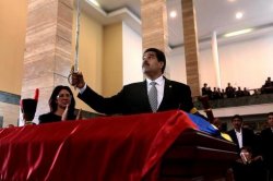 Maduro: "No hubo otro presidente más atacado que Chávez en Venezuela, pero no pudieron con él"