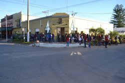 Gran concurrencia de vecinos para la atención de ANSES en Saladas