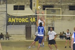 Arrancó el 2° Torneo de Voley Mixto en Saladas