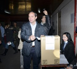 “A través del voto tomamos una decisión para el futuro”