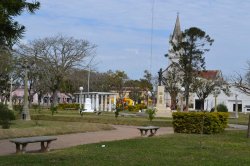 Nueva iluminación y veredas para barrios saladeños y la plaza Cabral