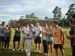 Fénix campeón del Torneo Vóley Playero en Saladas