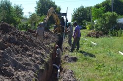 Avanza la obra de extensión de la red cloacal en barrio Centenario