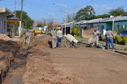 Culmina la construcción de cordones cuneta y desagües