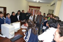 El Concejo saladeño donó una computadora a la Escuela N°24