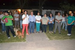 Carisma Show con personería, escuela de samba y banda de música avanza