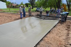 Incesante tarea de Obras Publicas en diversos barrios saladeños