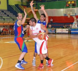 Atlético cayó en tierra "Charatense"