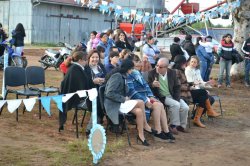 Destacado Acto y Desfile Barrio Estación.