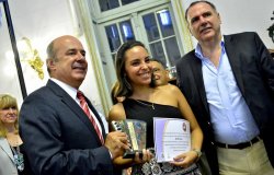 Inédito reconocimiento a jóvenes talentos de parte del senado