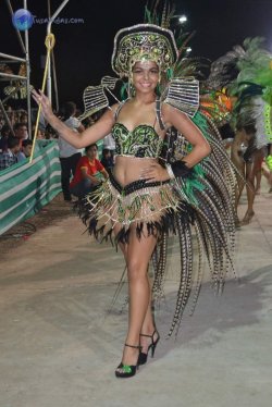 El carnaval arrancaría a las 22.30 con el desfile de Coe Berá