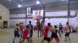 Sobremitre ganó y habrá 3° juego en la gran final del Comercial de Básquet