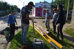 El Municipio instala semáforos en Alvear e Independencia