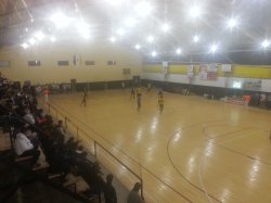 A estadio lleno y sobre el maravilloso parquet inició el torneo de  Fútbol de Salón