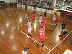 Atlético Saladas anticipó las fiestas con su victoria ante Central