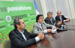 Desde el lunes, la Provincia paga el plus de $2 mil por agente