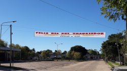 Con pasacalles incluidos, Herrero saludó a los Trabajadores en su día