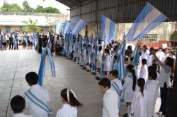 Con fervor patrio Saladas recordó la “Revolución de Mayo”