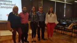 Concejales saladeños electos se capacitan en Corrientes