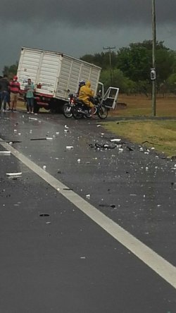 Dos muertos en gravísimo accidente por Ruta 12 cerca de Paso de la Patria