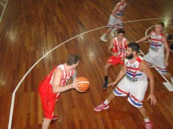 Atlético Saladas perdió el duelo de punteros ante Peñarol