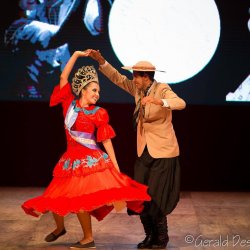 El ballet folclórico municipal tiene nuevo profesor