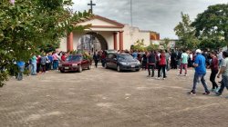 Con profundo dolor y tristeza Saladas despidió a la familia Brizuela