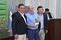 Sotelo presentó el Catálogo de productos madereros para la construcción