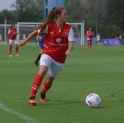 La saladeña Yuliana Franco debutó en Independiente y anotó un gol